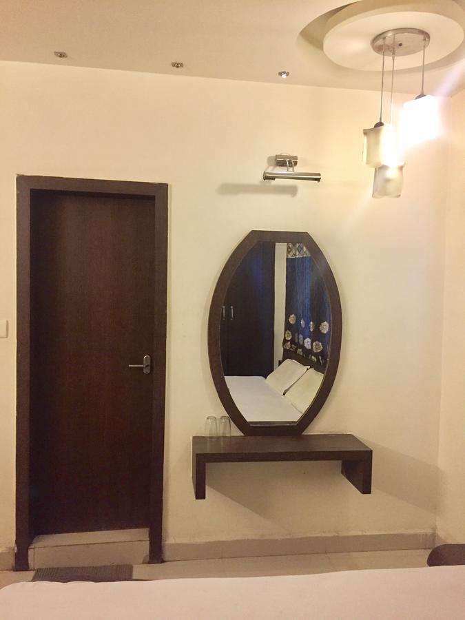 Hotel Shiva Sehore エクステリア 写真
